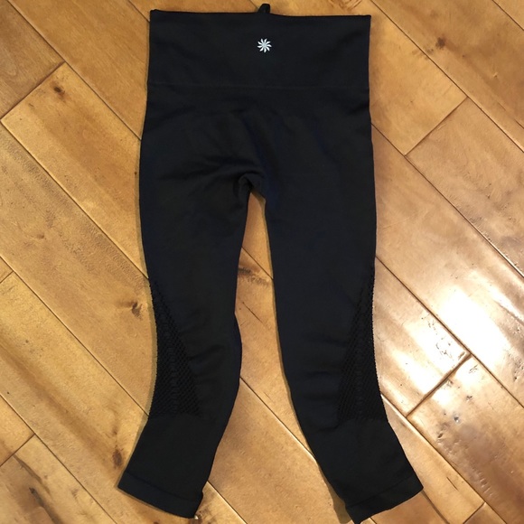 Athleta Pants - Athleta Capri Seamless Tights Size XS